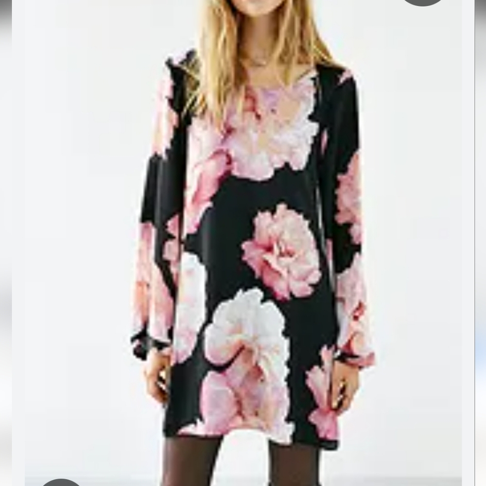 Show Me Your Mumu Dress Long Flare Sleeve Floral Print Black & Pink Womens Small